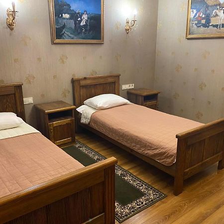 Hotel Fortetsya Hetmana Hatne Dış mekan fotoğraf