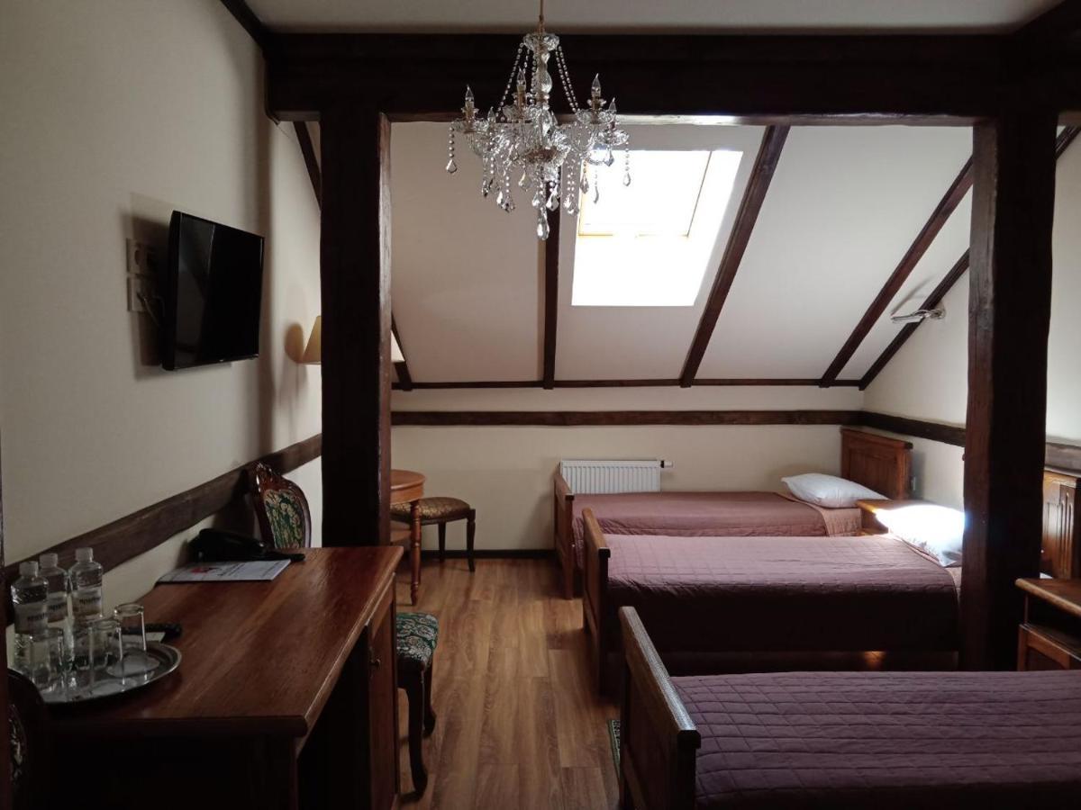 Hotel Fortetsya Hetmana Hatne Dış mekan fotoğraf