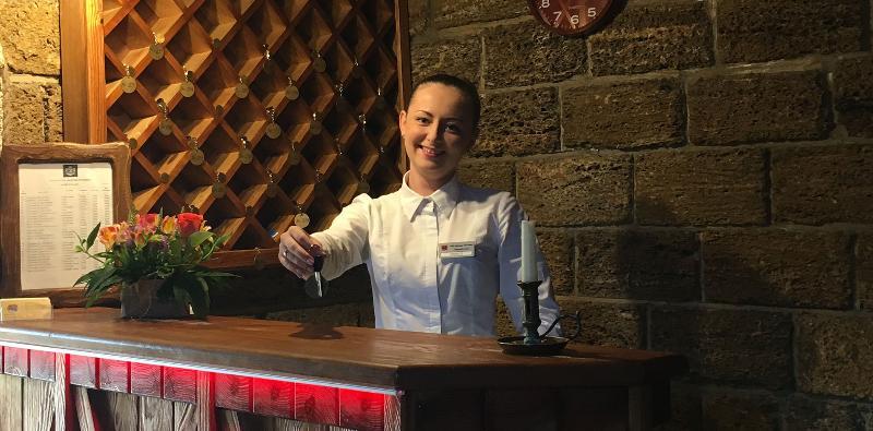 Hotel Fortetsya Hetmana Hatne Dış mekan fotoğraf